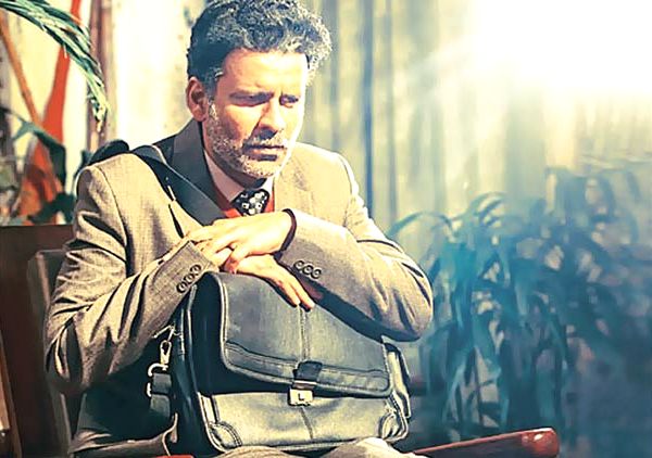 Thumbnail for UK Asian - #UKAsianReview: Manoj Bajpayee is masterful in Hansal Mehta's powerful 'Aligarh'.