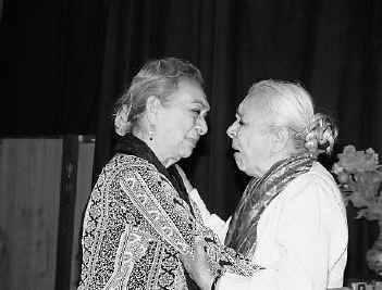 Zohra Sehgal (rIght) and Uzra Butt (left) at the stage play "Ek Thi Nani" in #Lahore c. 1993 http://t.co/uHJUHHMhmM" @bdutt