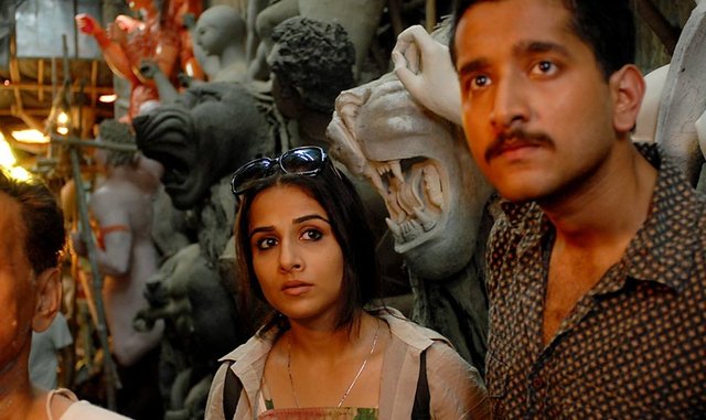 Parambrata Chattopadhyay & Vidya Balan in Kahaani (2012) Hindi Movie shot in Kolkata